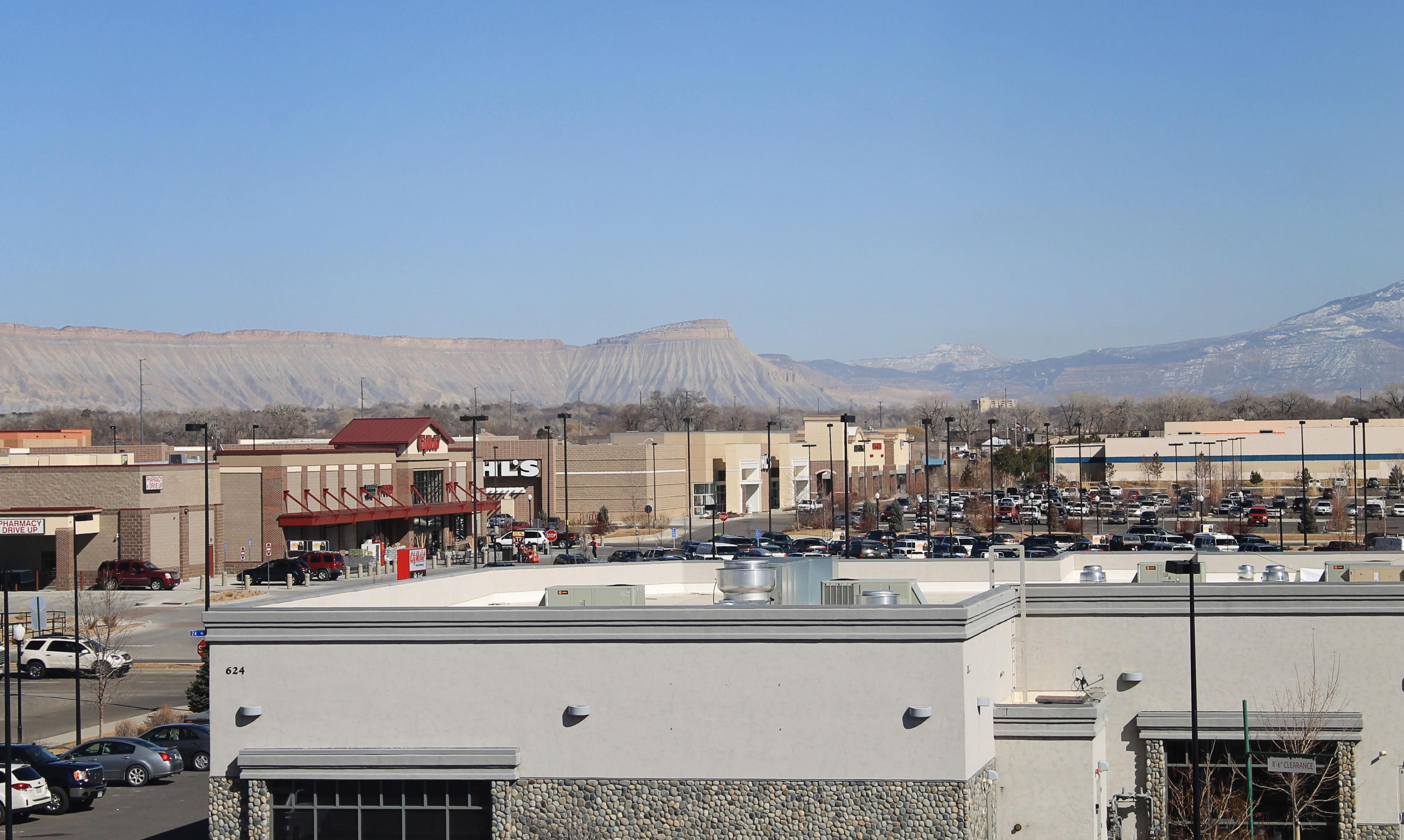 Holiday Inn Express Hotel & Suites Grand Junction By Ihg Exterior foto