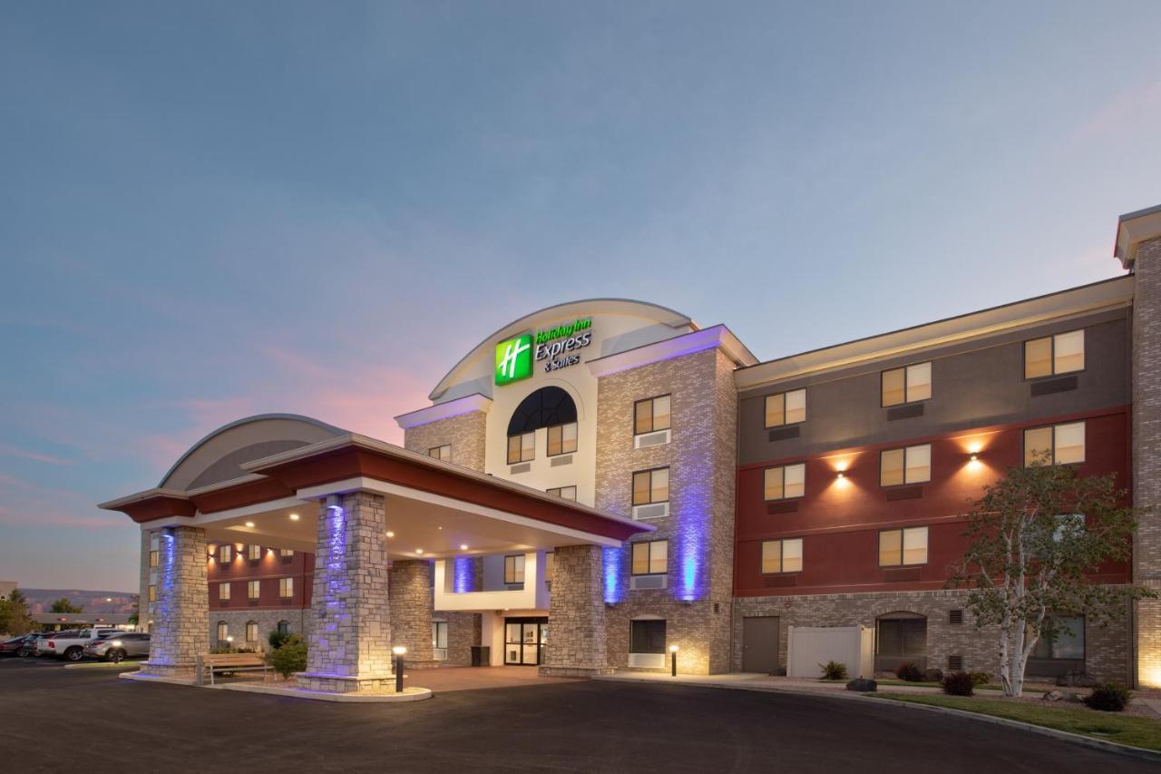 Holiday Inn Express Hotel & Suites Grand Junction By Ihg Exterior foto